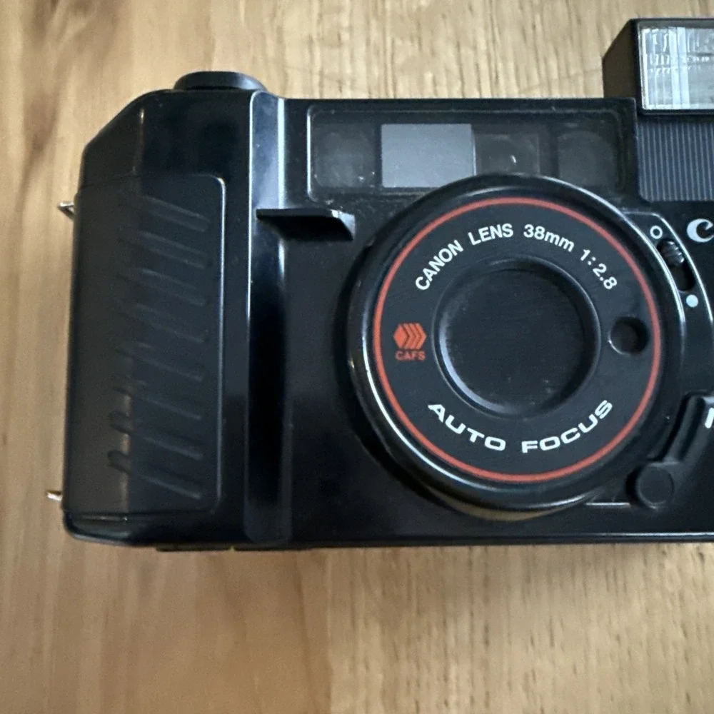 Canon Sure Shot 38mm 2.8 Film Camera Autoboy 35mm & Case- For Parts Only